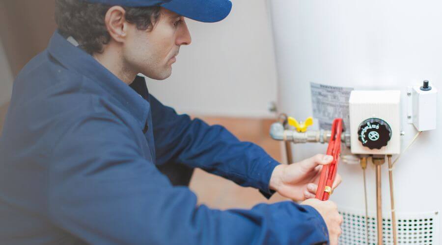 Local water heater installation in Mereta, TX